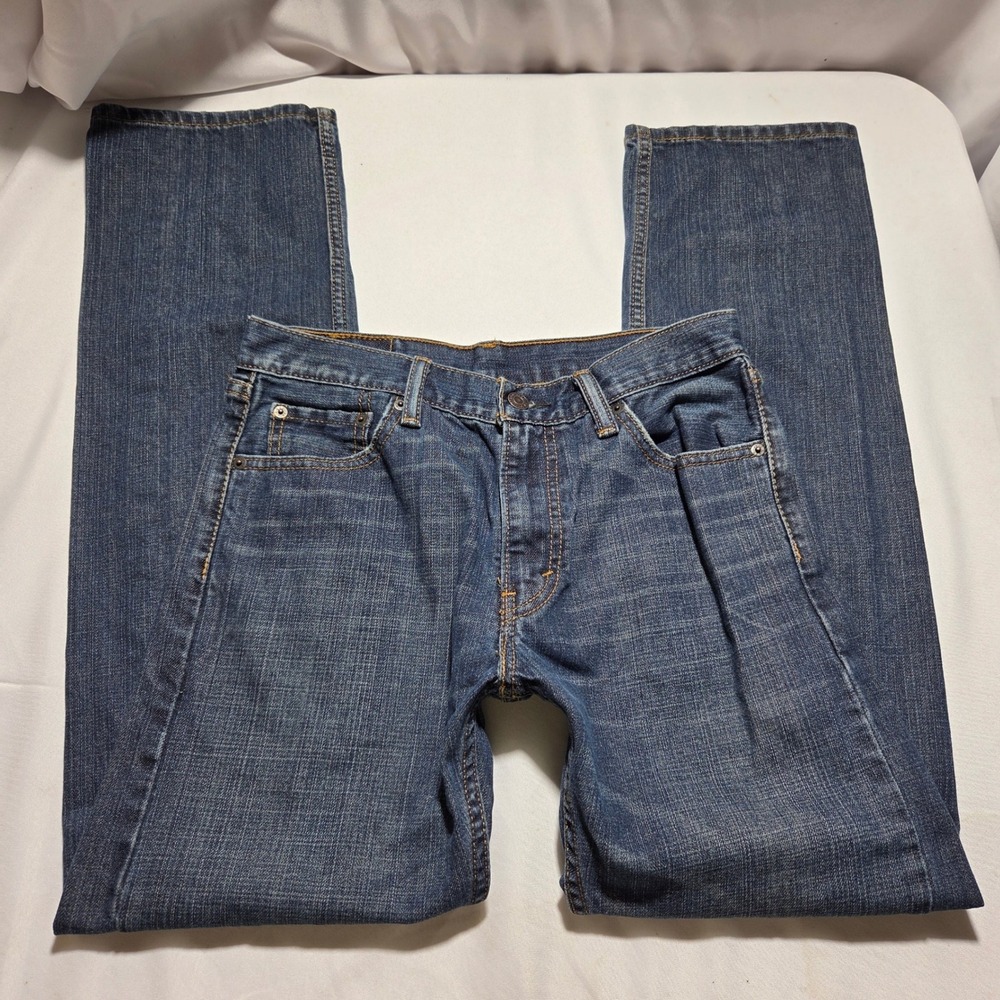 Levis 505 Regular Fit Jeans Mens 30x32 Medium Wash Blue Straight Leg Denim